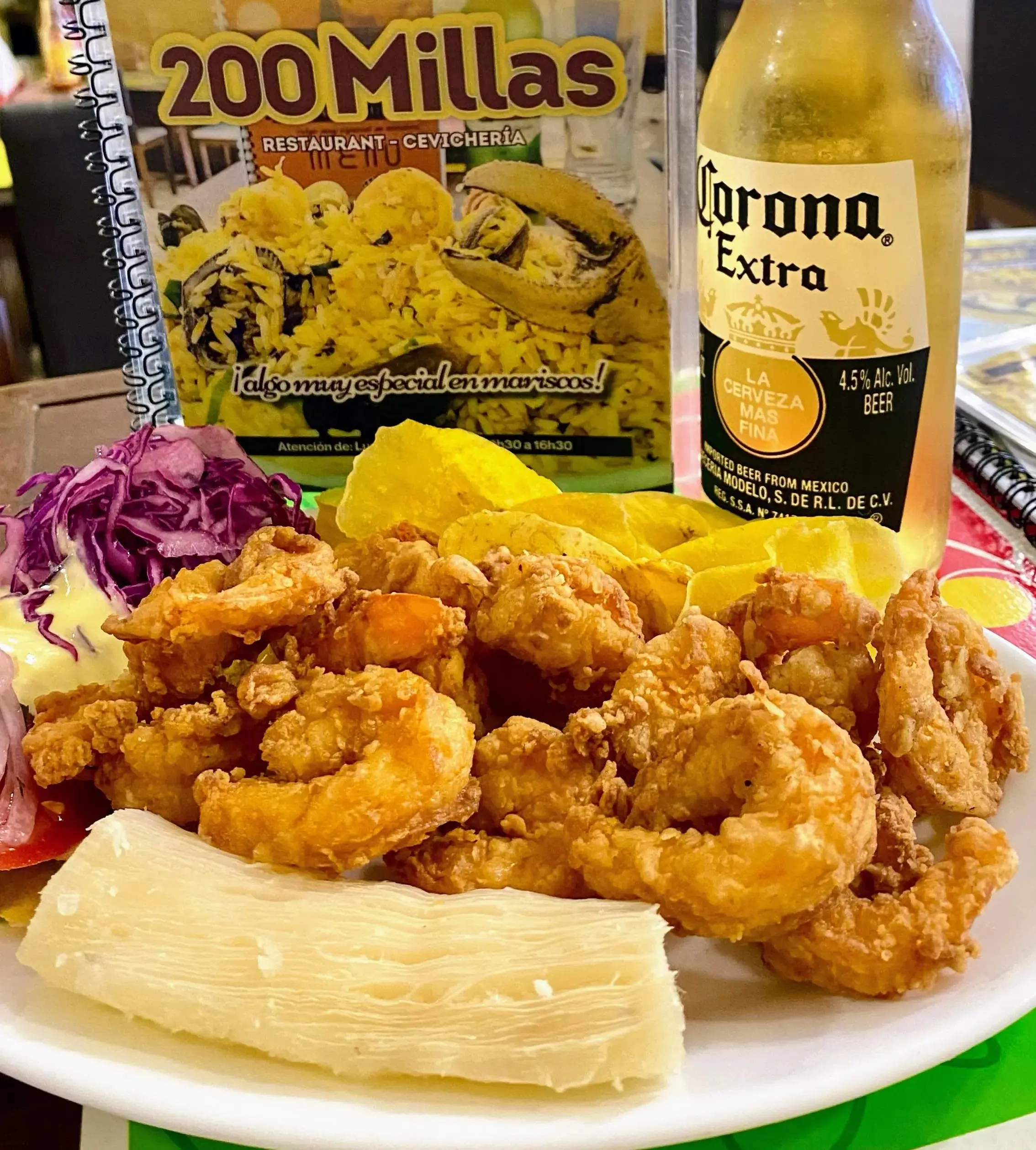 Camarón Reventado siendo disfrutado en 200 Millas Loja